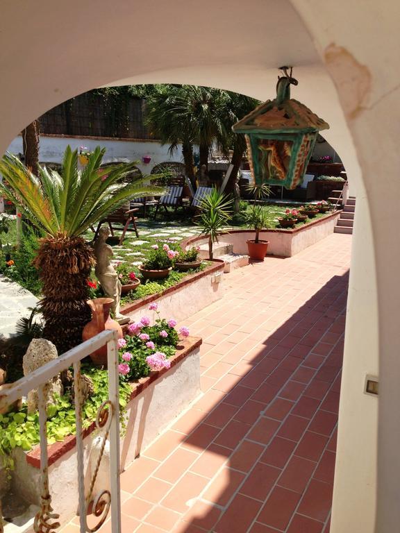 Mediterraneo Bed & Breakfast 아나카프리 외부 사진