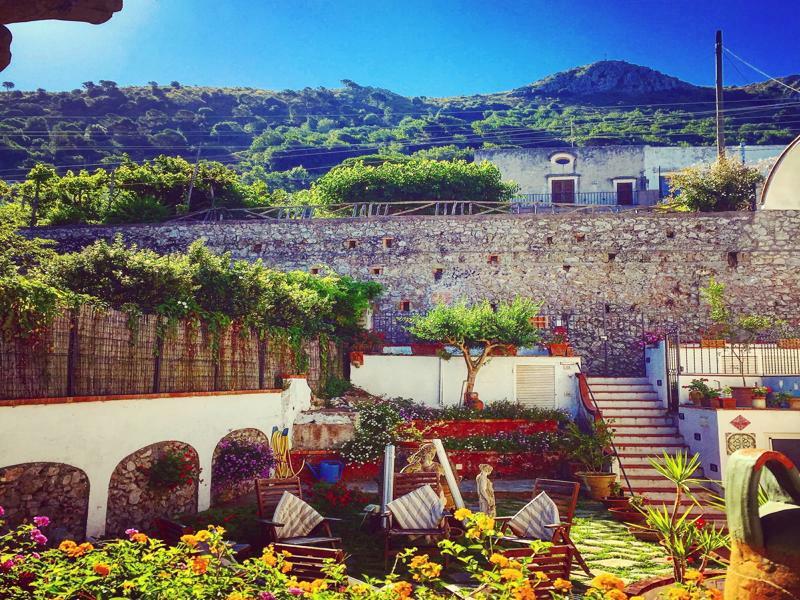 Mediterraneo Bed & Breakfast 아나카프리 외부 사진